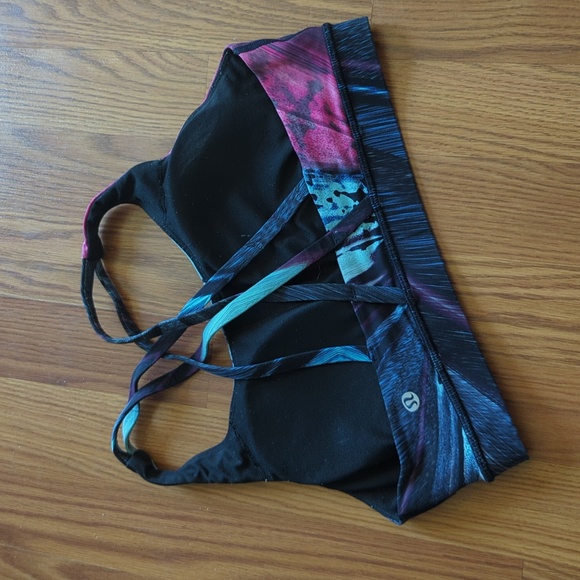 [Lululemon] Energy Sports Bra - Picture 5 of 7
